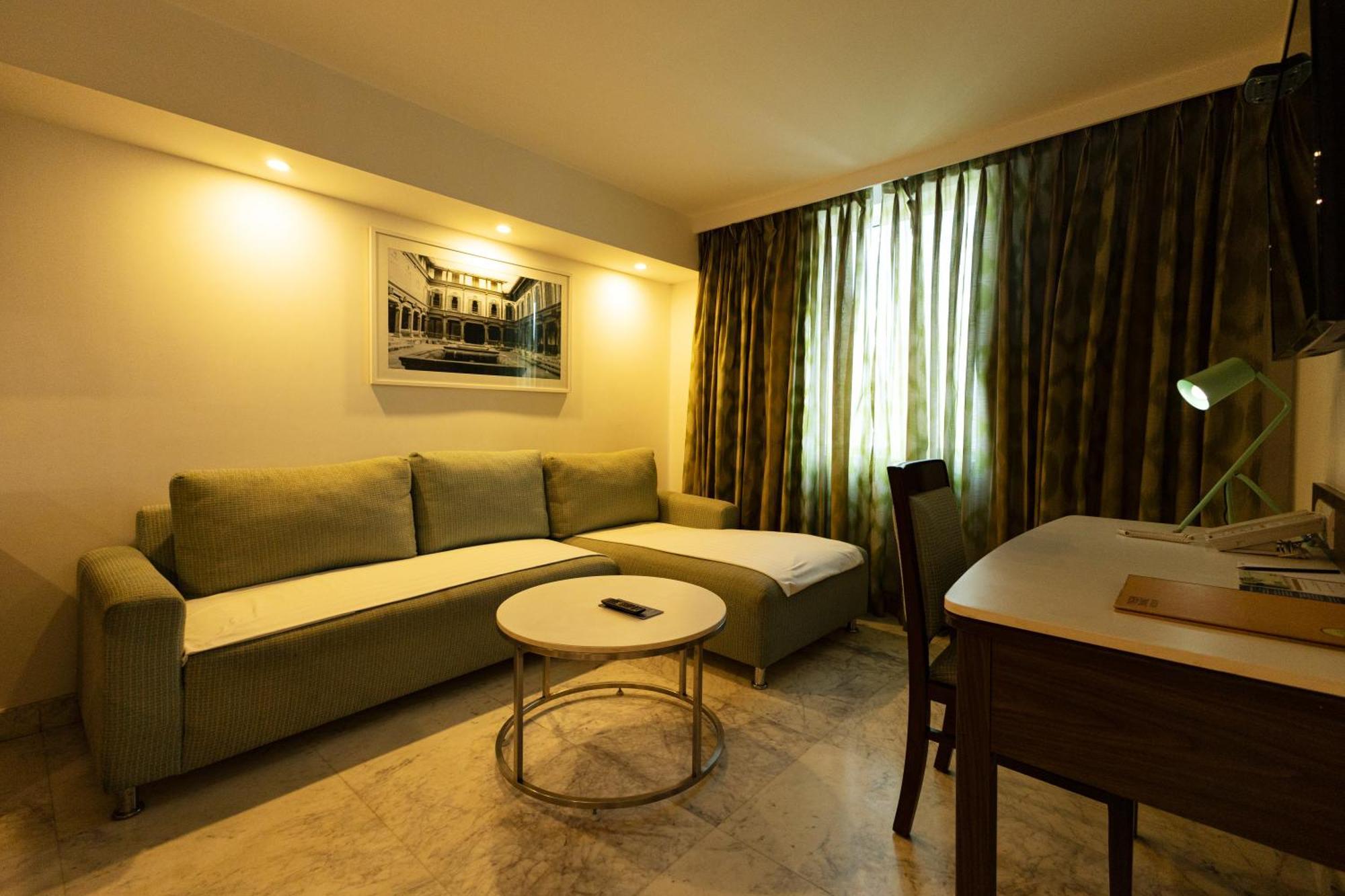 แฟร์ฟิลด์ บาย แมริออท ปูเน่ ขราทิ Hotel ภายนอก รูปภาพ